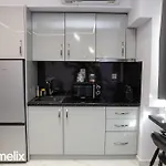 Modern In The Center Apartamento